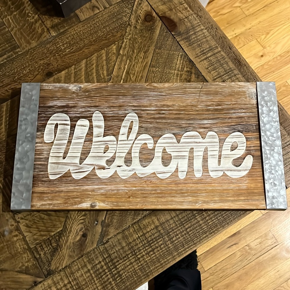 Welcome sign